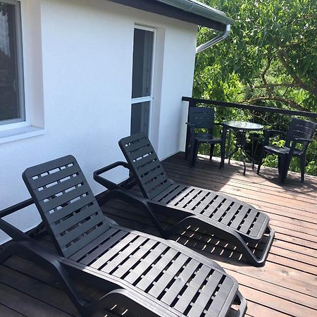 Sun&Fun Vendeghaz Villa Balatonakarattya Exteriör bild